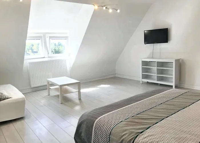 Maison Conviviale A Avec Terrasse Et Jardin Bagnols (Puy-de-Dome)